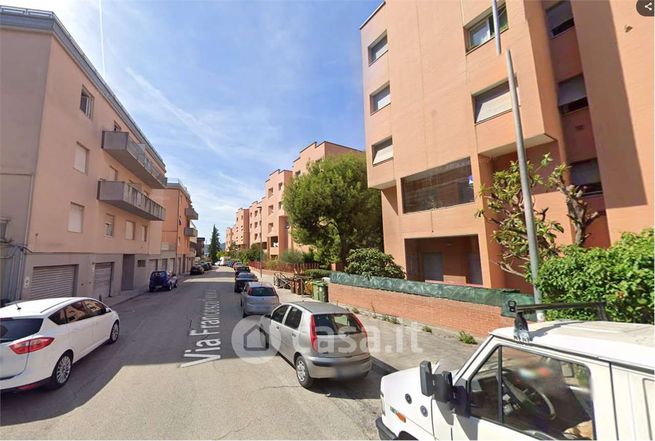 Appartamento in residenziale in Via Francesco Petrarca 64