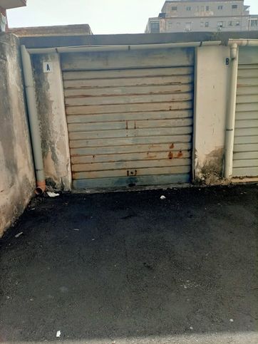 Garage/posto auto in residenziale in Via Giuseppe Missori