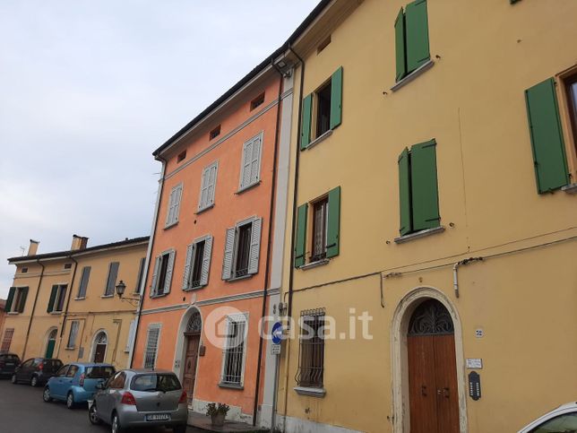 Appartamento in residenziale in Via Giulio Cesare Croce 32