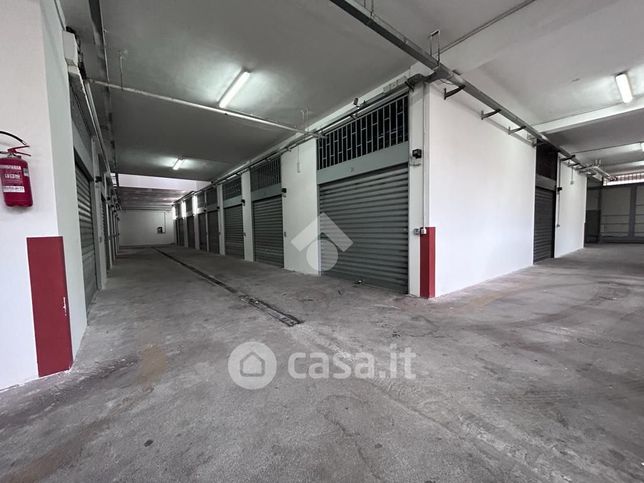 Garage/posto auto in residenziale in Via Panoramica 122