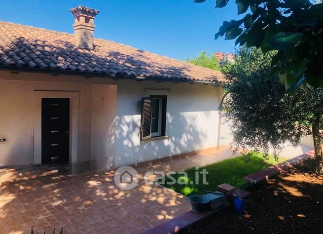 Appartamento in residenziale in Via Casilina