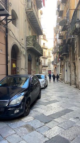 Garage/posto auto in residenziale in Via del Parlamento 28