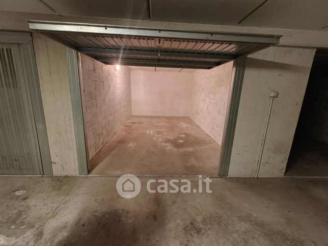 Box/posto auto in residenziale in Via Vittime del Terrorismo