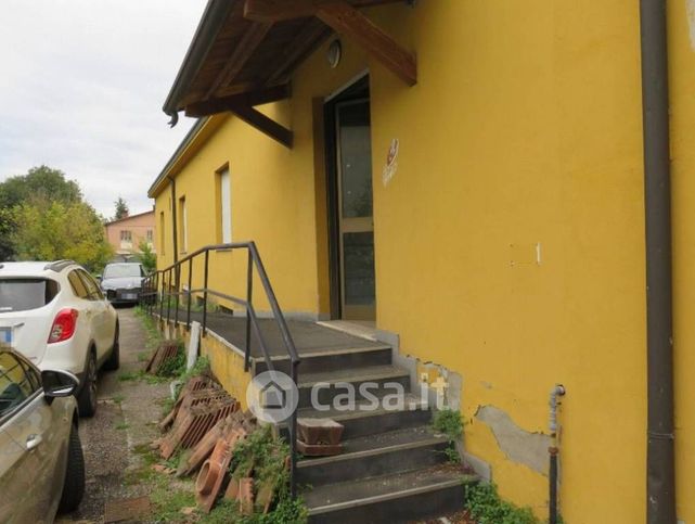 Ufficio in commerciale in Via Vittorio Veneto 45