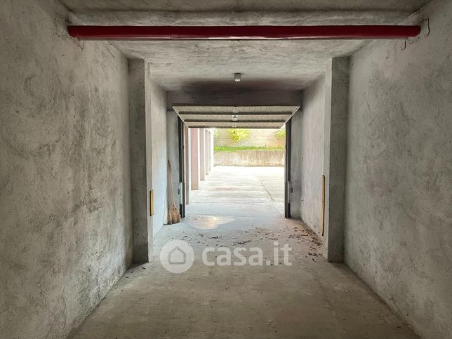 Garage/posto auto in residenziale in Via Piero Gobetti 5