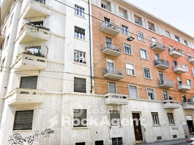 Appartamento in residenziale in Via Nicola Fabrizi 7
