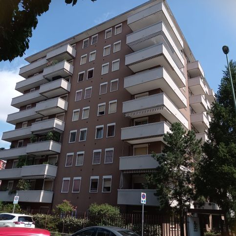 Appartamento in residenziale in Via Sardegna 80