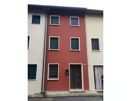 Appartamento in residenziale in Via Portogruaro