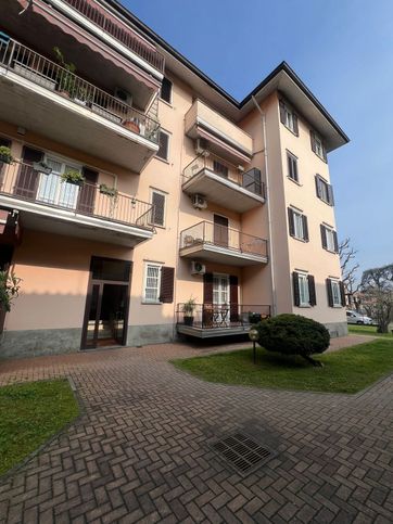 Appartamento in residenziale in Via Francana