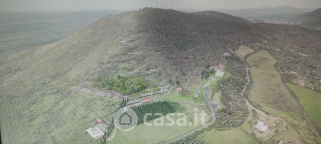 Terreno agricolo in commerciale in km 6