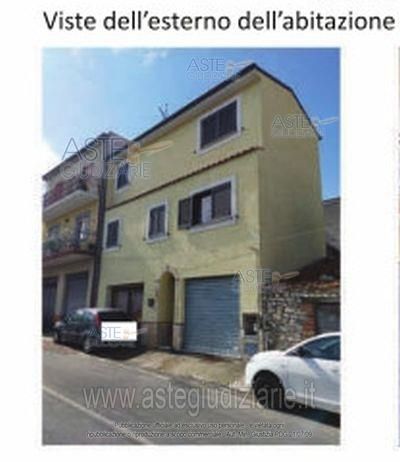 Appartamento in residenziale in Via Montorio Romano