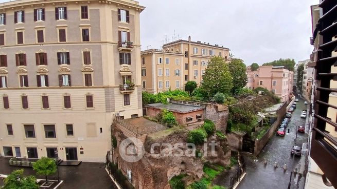 Appartamento in residenziale in Via Labicana