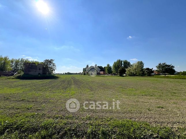 Rustico/casale in residenziale in Via Terzi e Livelli 50