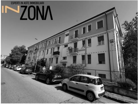 Appartamento in residenziale in Via Francesco Bianchi Ferrari 31