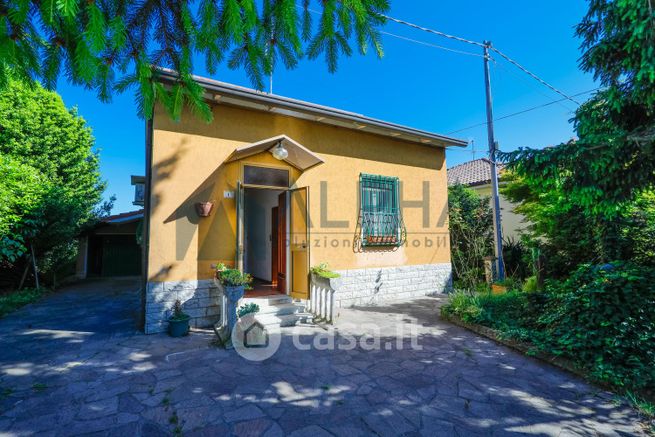 Casa indipendente in residenziale in Via Mazzacavallo