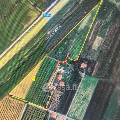 Terreno agricolo in commerciale in 