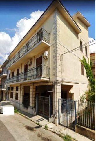Appartamento in residenziale in Via Genova 13