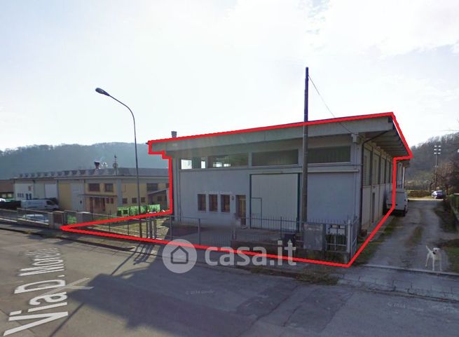 Capannone in commerciale in Via D. Morelli