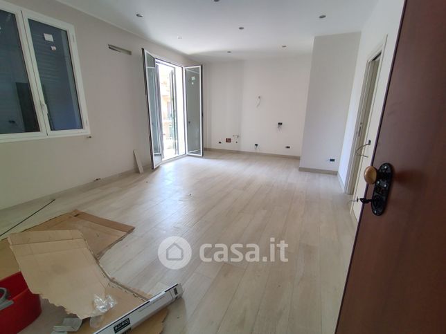 Appartamento in residenziale in Via Casaurro