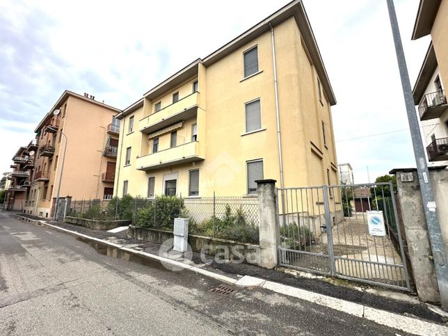 Appartamento in residenziale in Via Bona di Savoia 27