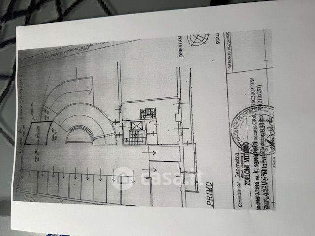 Box/posto auto in residenziale in Via Masolino da Panicale 4