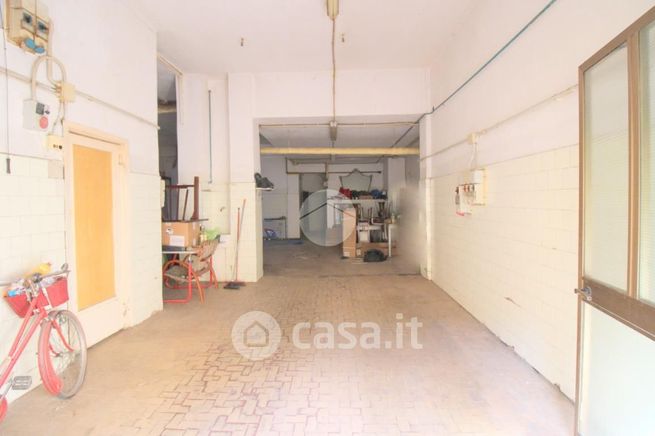 Capannone in commerciale in Corso Bonomelli Silvio 88