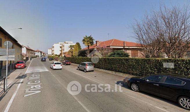 Garage/posto auto in residenziale in Via Giacomo Matteotti 45