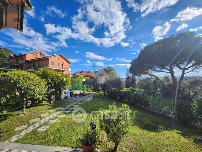Appartamento in residenziale in Via la Loggia 5