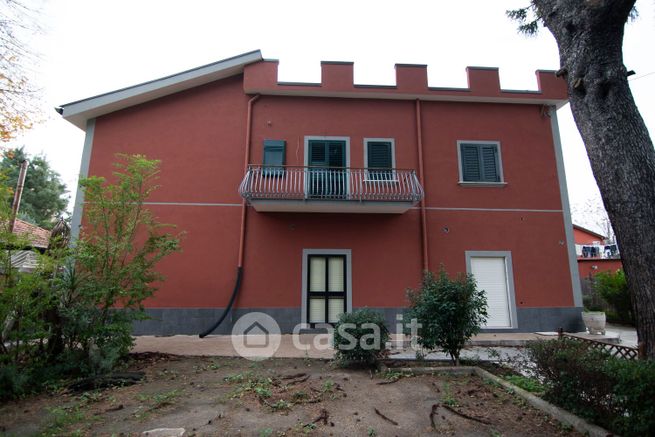 Villa in residenziale in Via Picarielli