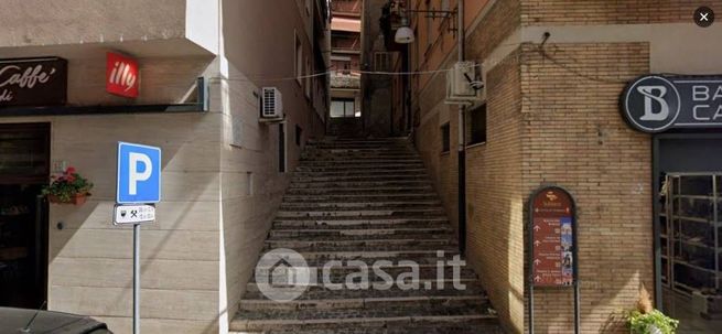 Appartamento in residenziale in Via Lucidi 2