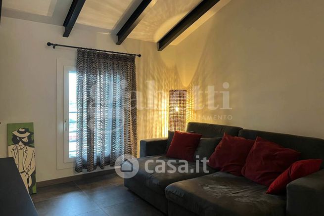 Appartamento in residenziale in Via Valvasone 47