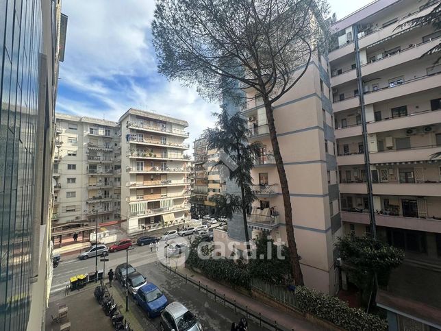 Appartamento in residenziale in Viale dei Pini 101