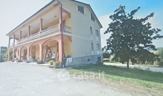 Box/posto auto in residenziale in Contrada San Francesco