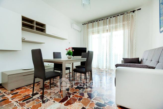 Appartamento in residenziale in Via Piave 15