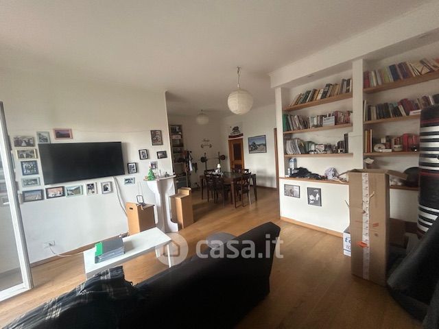 Appartamento in residenziale in Via Fontana della Girandola