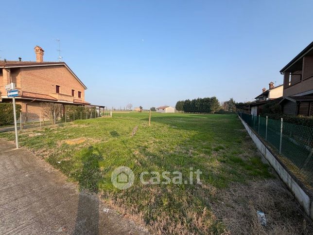 Terreno edificabile in residenziale in Via Giovanni Segantini 5B