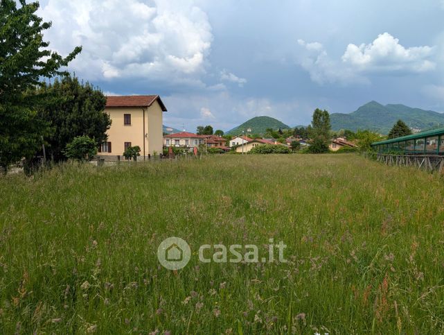 Terreno edificabile in residenziale in Via della Bressanella