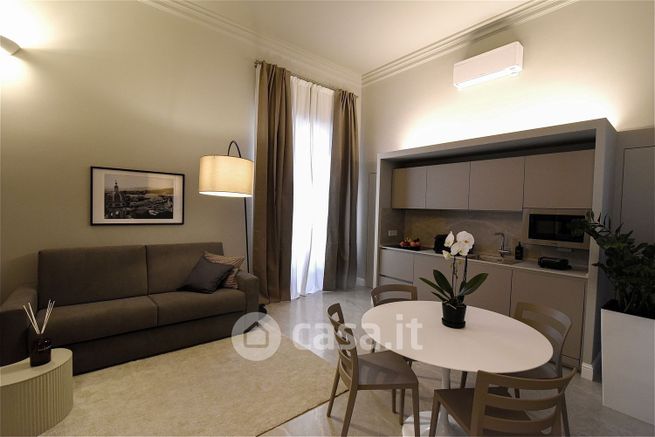 Appartamento in residenziale in Piazza Corvetto 1
