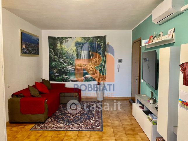 Appartamento in residenziale in Via Oreste Colombi 9