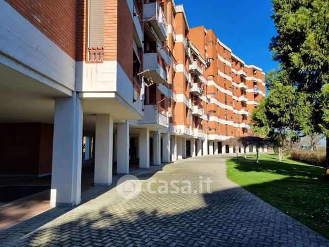 Appartamento in residenziale in Via Vittorio Moccagatta