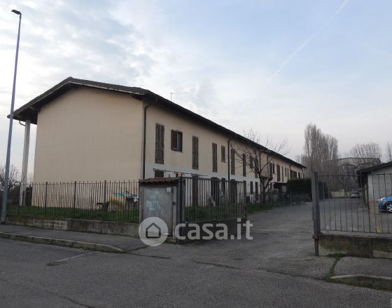 Appartamento in residenziale in Via Peschiera 3