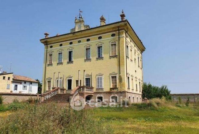 Villa in residenziale in Strada Fossa 21 -22