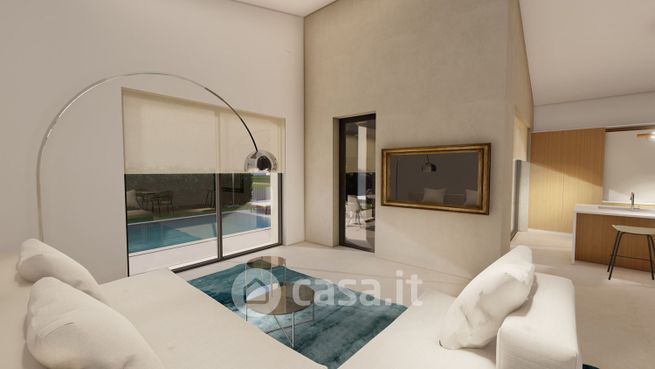 Casa indipendente in residenziale in