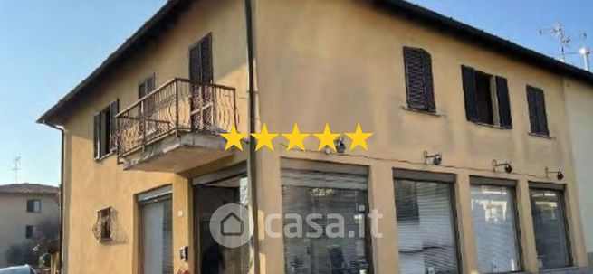 Appartamento in residenziale in Via Madonnina