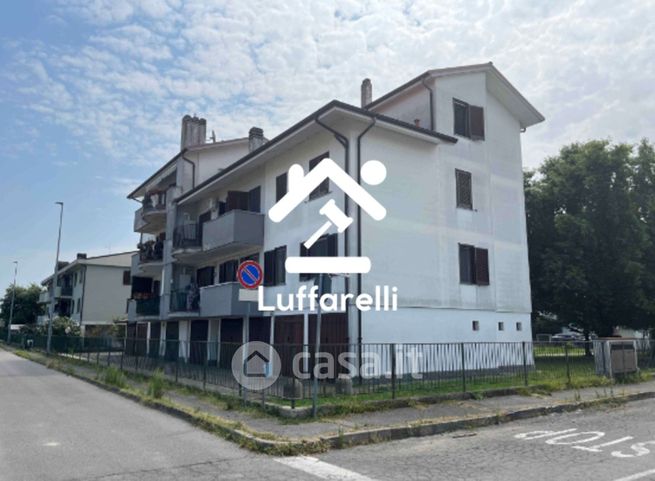 Appartamento in residenziale in Via Angelo Rognoni 4