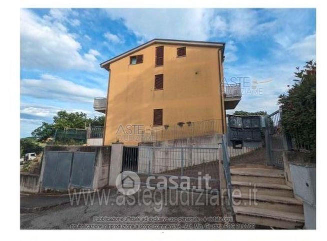 Garage/posto auto in residenziale in Via Francesco Baracca