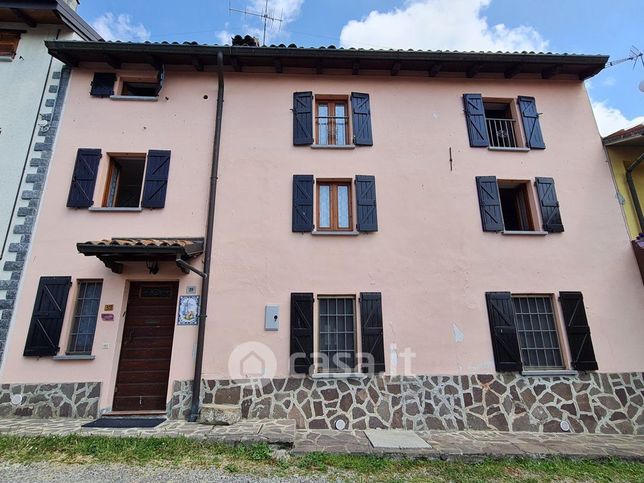 Casa indipendente in residenziale in Frazione Soriasco 39