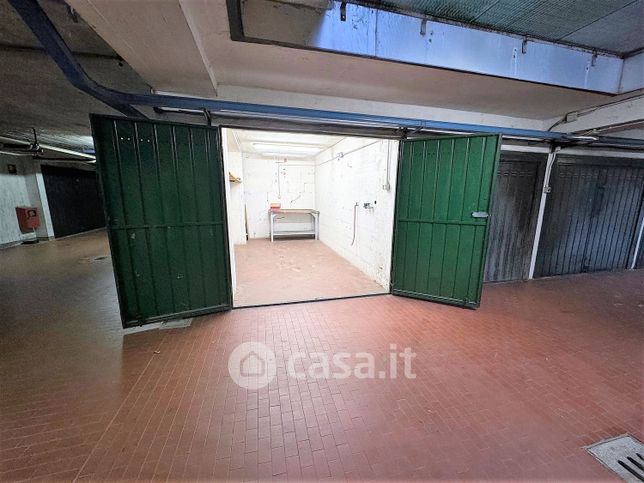 Garage/posto auto in residenziale in Via Bainsizza