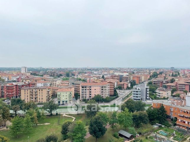 Appartamento in residenziale in Via Raimondo Franchetti 4