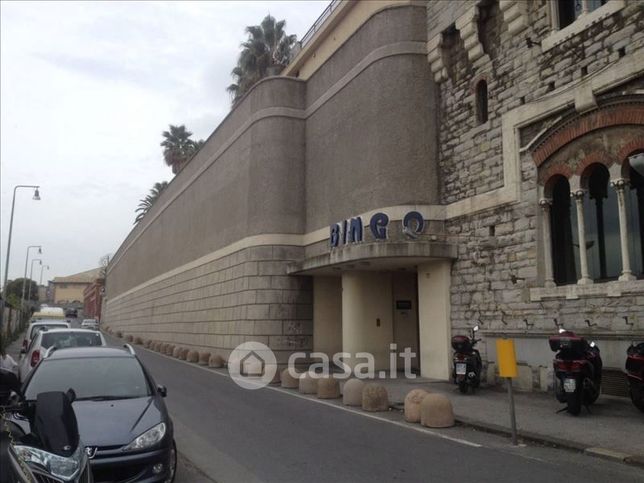 Garage/posto auto in residenziale in Piazza Dinegro